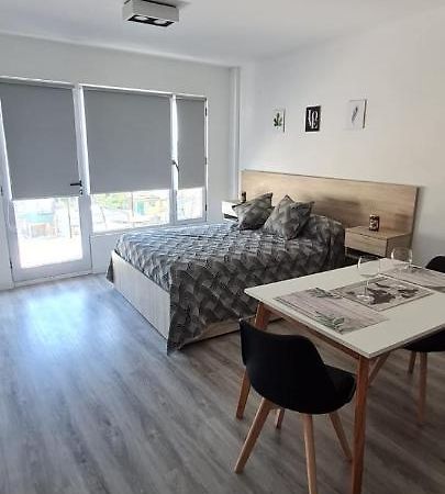 Monoambiente Del Barquito Alquiler Temporario Rosario Ngoại thất bức ảnh